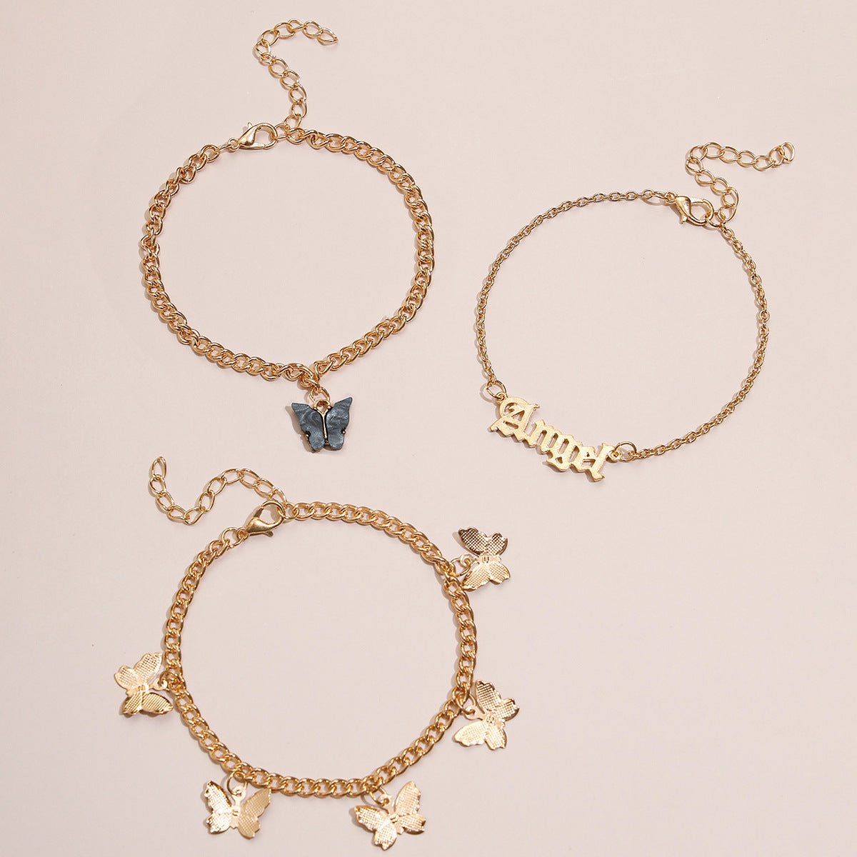 golden angel – 3-teiliges fußkettchen-set mit butterfly & schriftzug - lunastein - schmuck