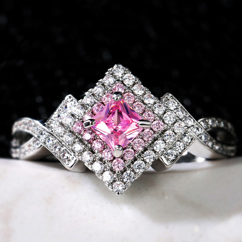 Pink Aurora – Zirkonia-Ring mit funkelndem Zentrum - Lunastein
