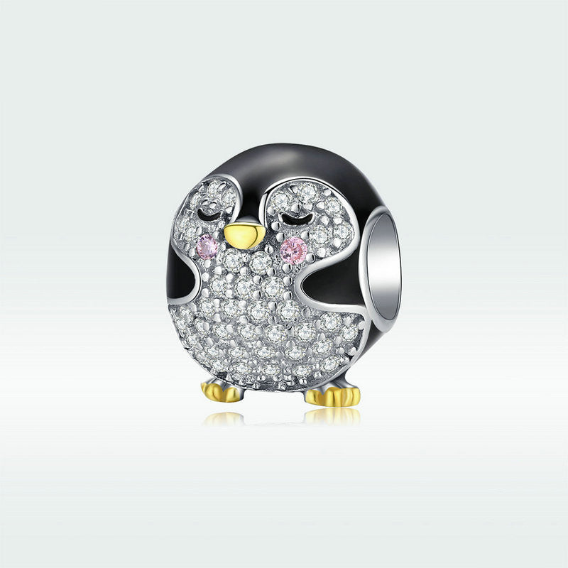 happy little penguin charm – glitzernder pinguin-anhänger aus 925er silber - lunastein