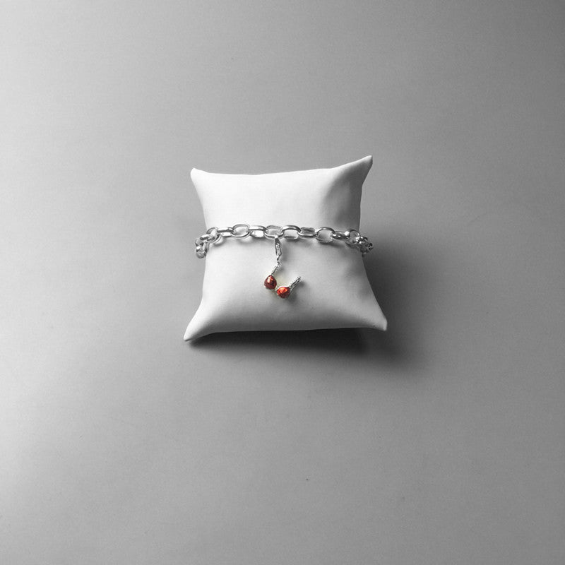 Red Bikini Charm 2025 – Verspielter Anhänger aus 925 Silber mit Emaille - Lunastein