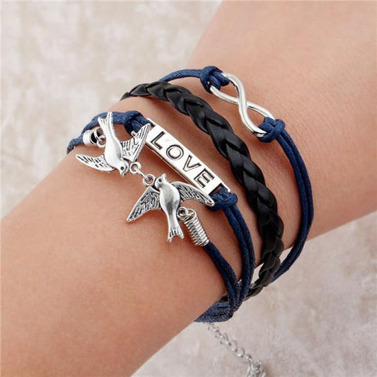 GiftAlots Best Selling Charm Bracelet - Lunastein