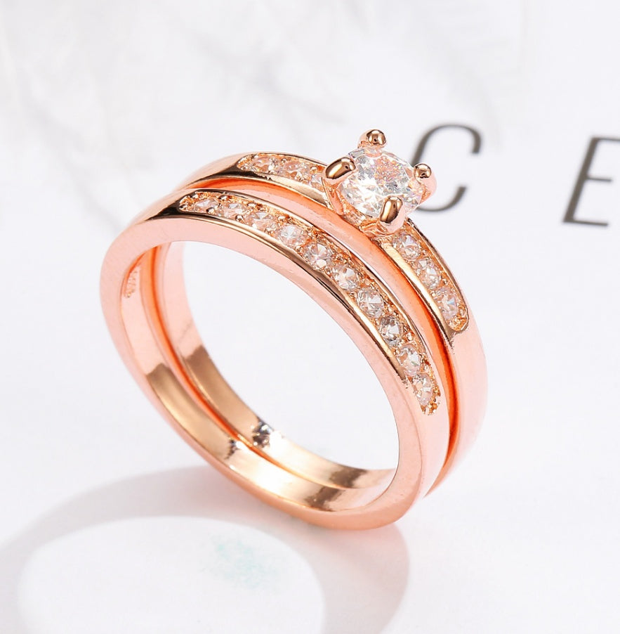 promise glow – roségold-ring-set mit funkelnden zirkonia - lunastein