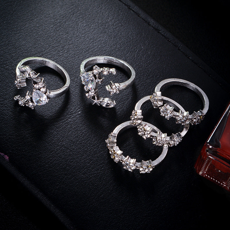 moonlight sparkle – silberfarbenes ring-set mit kristallsternen - lunastein - schmuck
