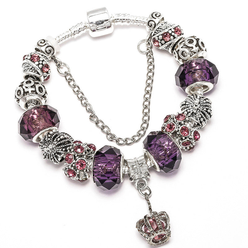 royal bloom – charm-armband mit krönchen & glanzdetails - lunastein