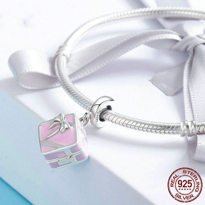 proposal box charm – verlobungsanhänger mit ring in geschenkbox - lunastein