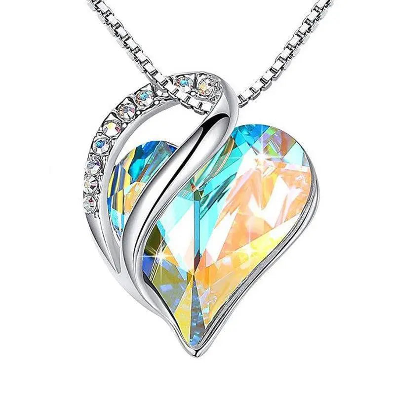 crystal embrace – herz-halskette aus 925er silber mit funkelndem zirkonia in 6 farben - lunastein