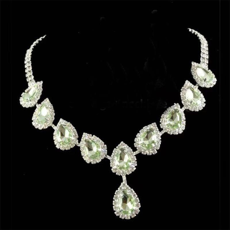 blue zirconia kette – funkelnde damen-halskette mit zirkonia-glanz - lunastein
