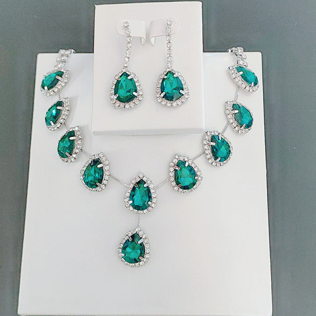 blue zirconia kette – funkelnde damen-halskette mit zirkonia-glanz - lunastein