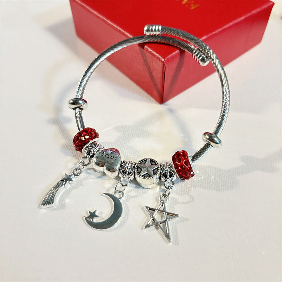 sonnenmondzauber – charm-armband mit sonne, mond & stern - lunastein