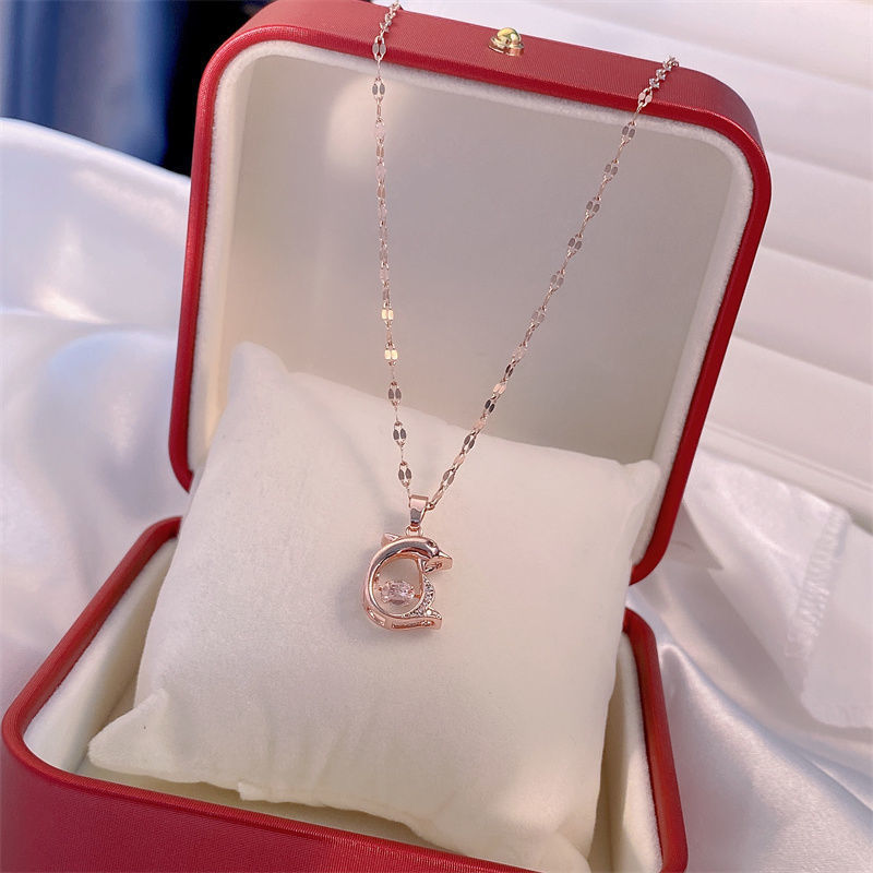 crown & charm – halskette mit zirkonia-anhänger in 11 zauberhaften designs - lunastein