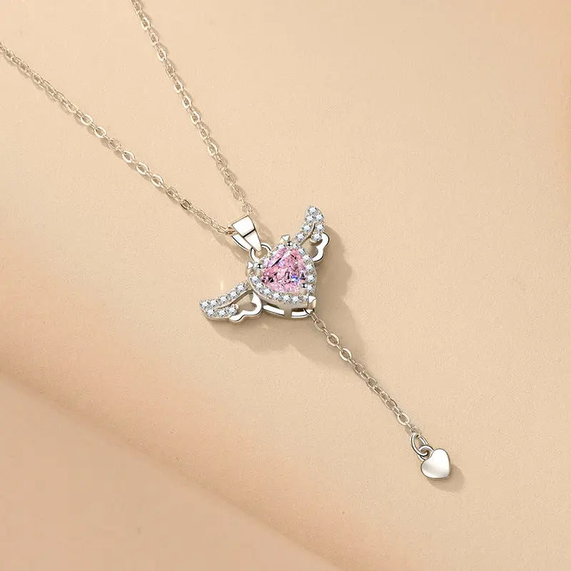 cupid's dream – halskette mit herz, flügeln & zirkonia in gold oder silber - lunastein