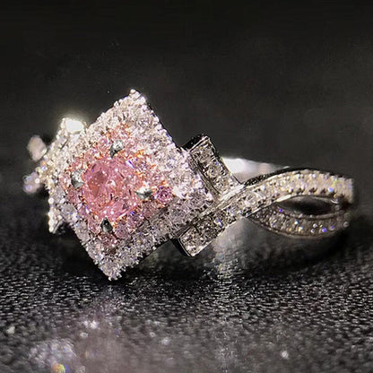 Pink Aurora – Zirkonia-Ring mit funkelndem Zentrum - Lunastein