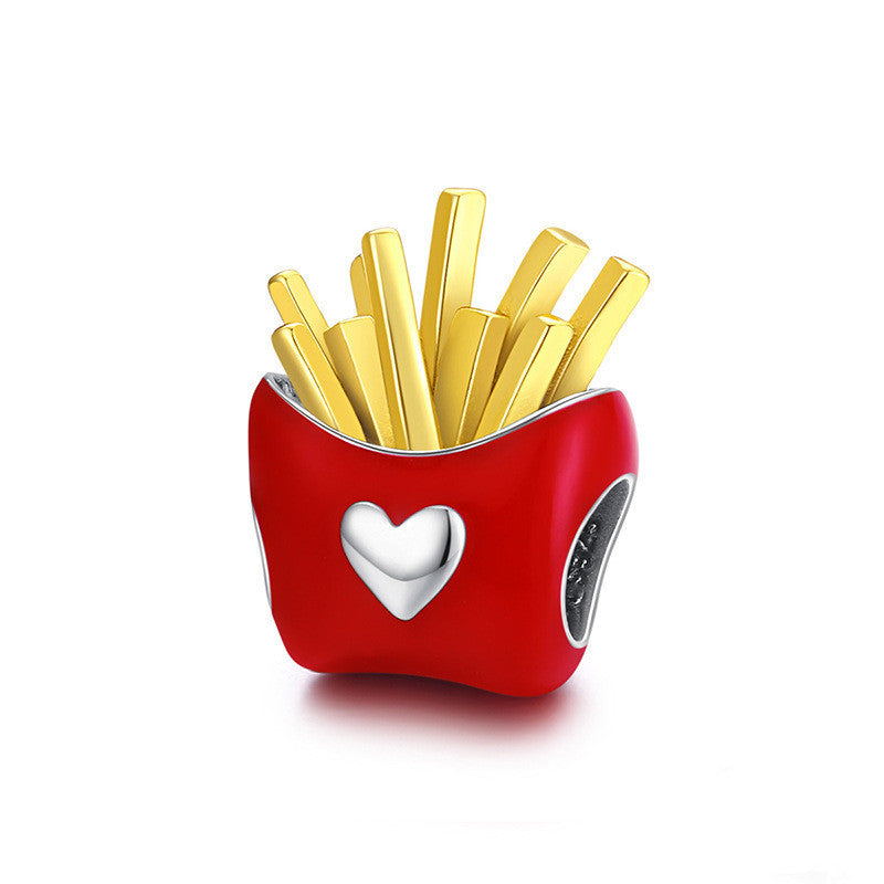 Golden Fries Charm 2025 – Pommes-Anhänger mit Emaille & Herzdetail in 925 Silber - Lunastein