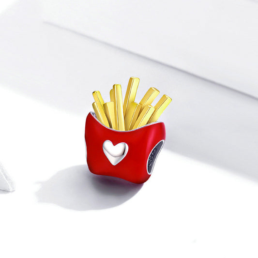 Golden Fries Charm 2025 – Pommes-Anhänger mit Emaille & Herzdetail in 925 Silber - Lunastein