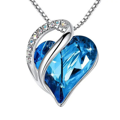 Crystal Embrace – Herz-Halskette aus 925er Silber mit funkelndem Zirkonia in 6 Farben - Lunastein