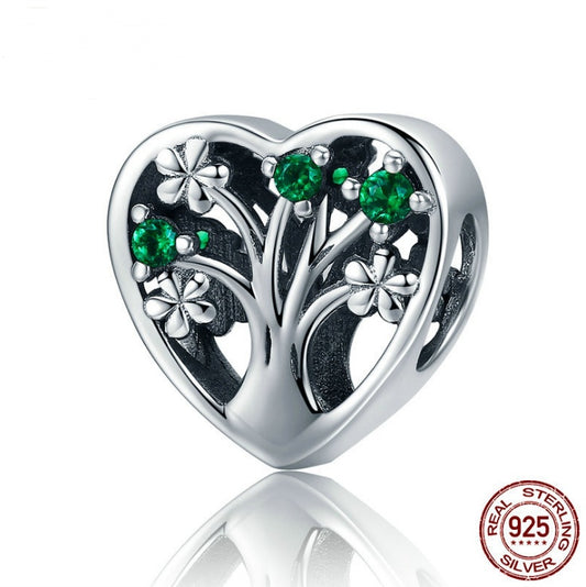 Love of Life Charm – Herzförmiger Lebensbaum-Charm aus 925 Silber mit grünen Zirkonia - Lunastein
