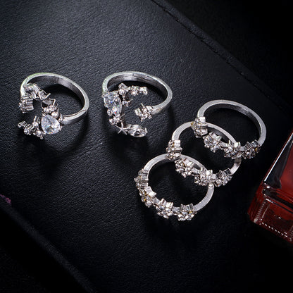Moonlight Sparkle – Silberfarbenes Ring-Set mit Kristallsternen - Lunastein - Schmuck