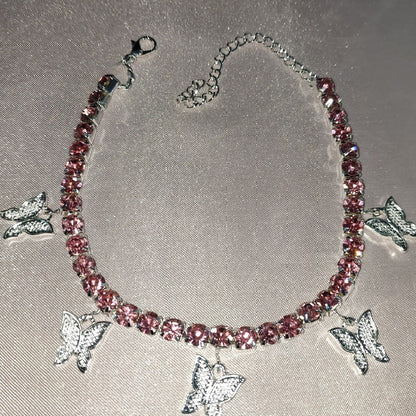 Butterfly Bliss – Strass-Fußkettchen mit Schmetterlingsanhängern - Lunastein - Schmuck