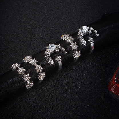 Moonlight Sparkle – Silberfarbenes Ring-Set mit Kristallsternen - Lunastein - Schmuck