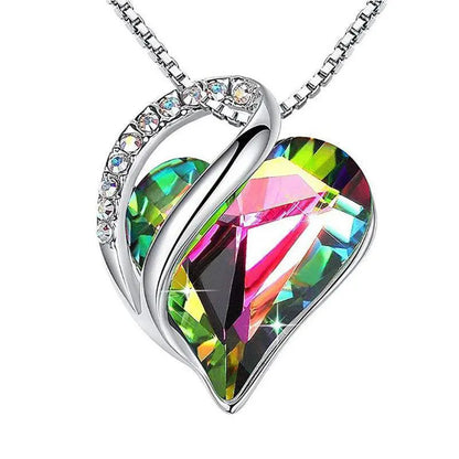 Crystal Embrace – Herz-Halskette aus 925er Silber mit funkelndem Zirkonia in 6 Farben - Lunastein