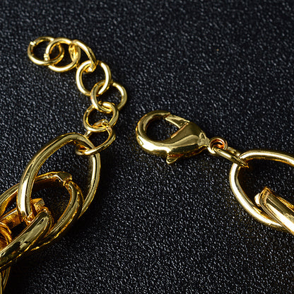 Spirit of Nature – Goldfarbenes Charm-Armband mit Elefanten & Lebensbaum - Lunastein